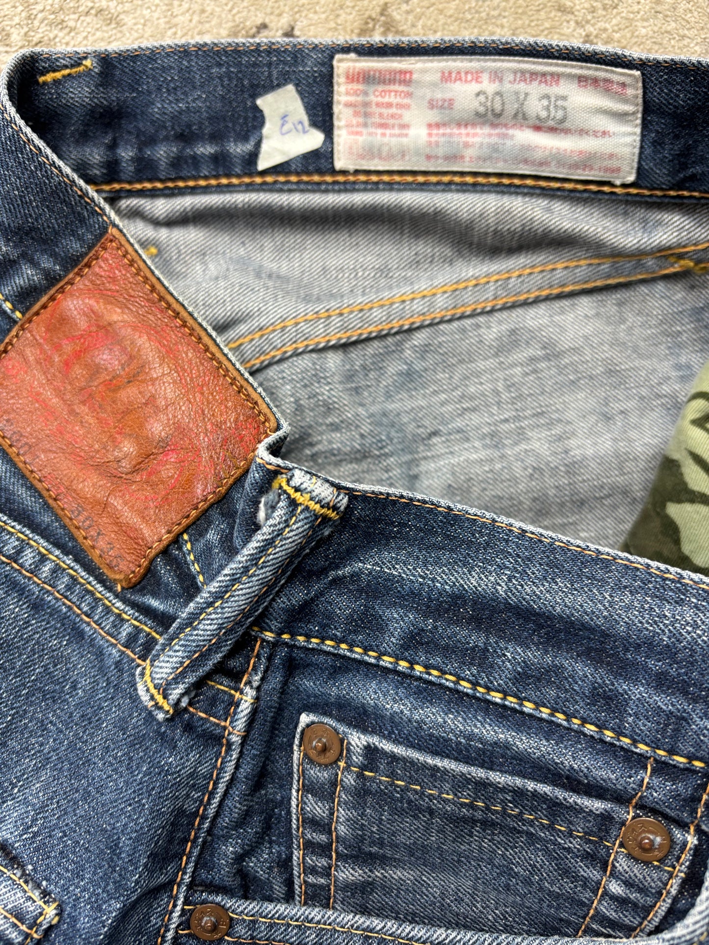 EVISU JEANS W30 L30 #E12