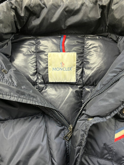 MONCLER PUFFER JACKET (M)