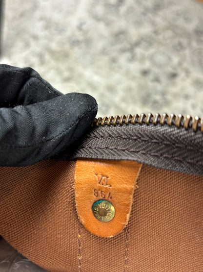 LOUIS VUITTON KEEPALL DUFFLE BAG