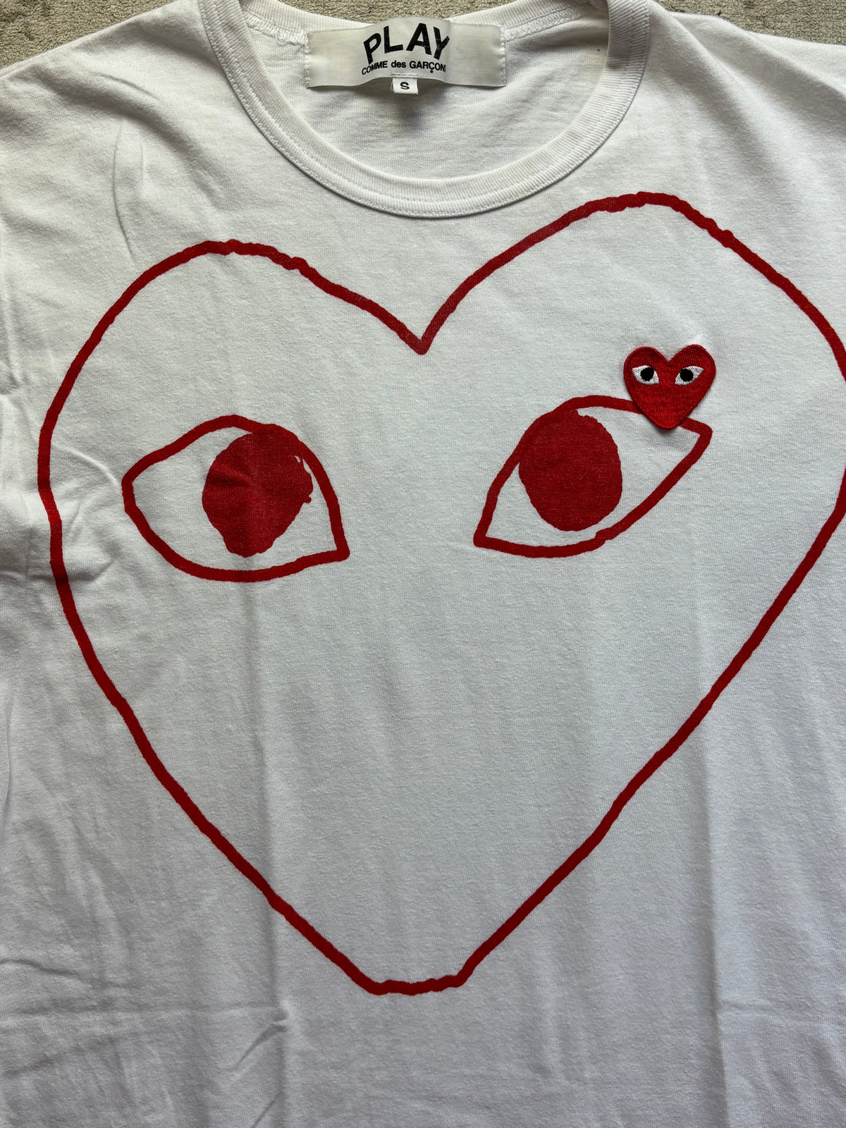 CDG PLAY WHITE T-SHIRT (S)