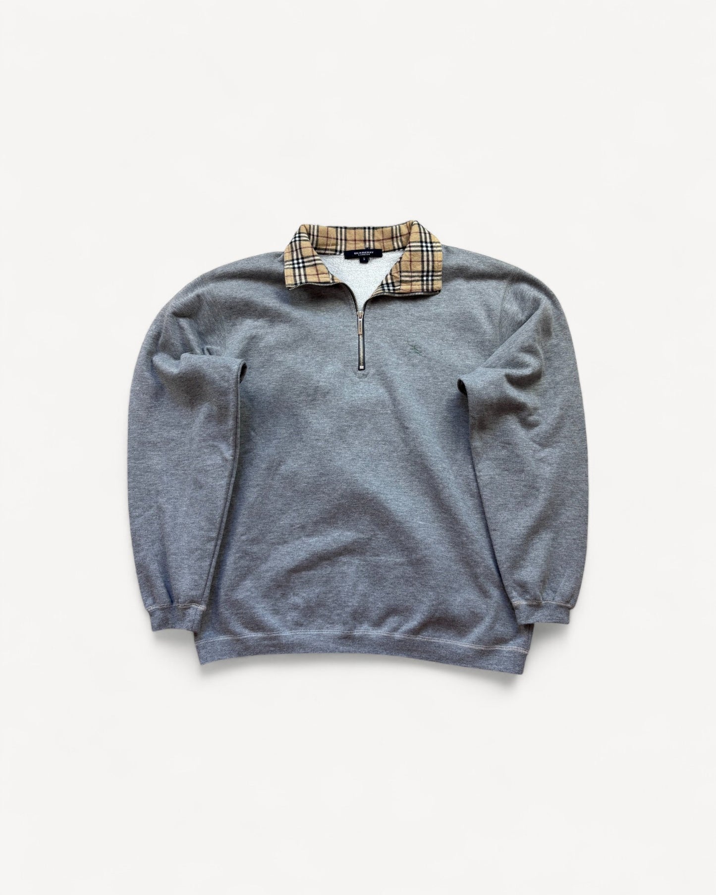 BURBERRY HALF ZIP UP SWEATER (M)