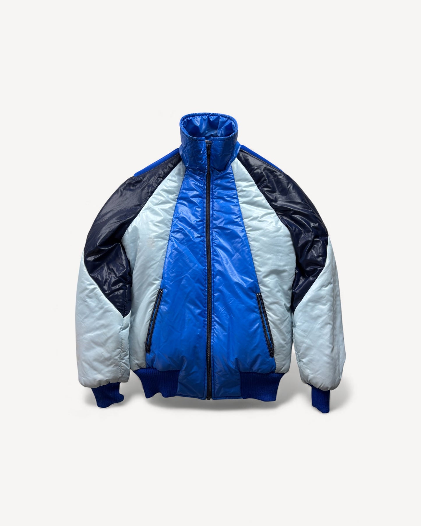 MARLBORO PUFFER JACKET (S/M)