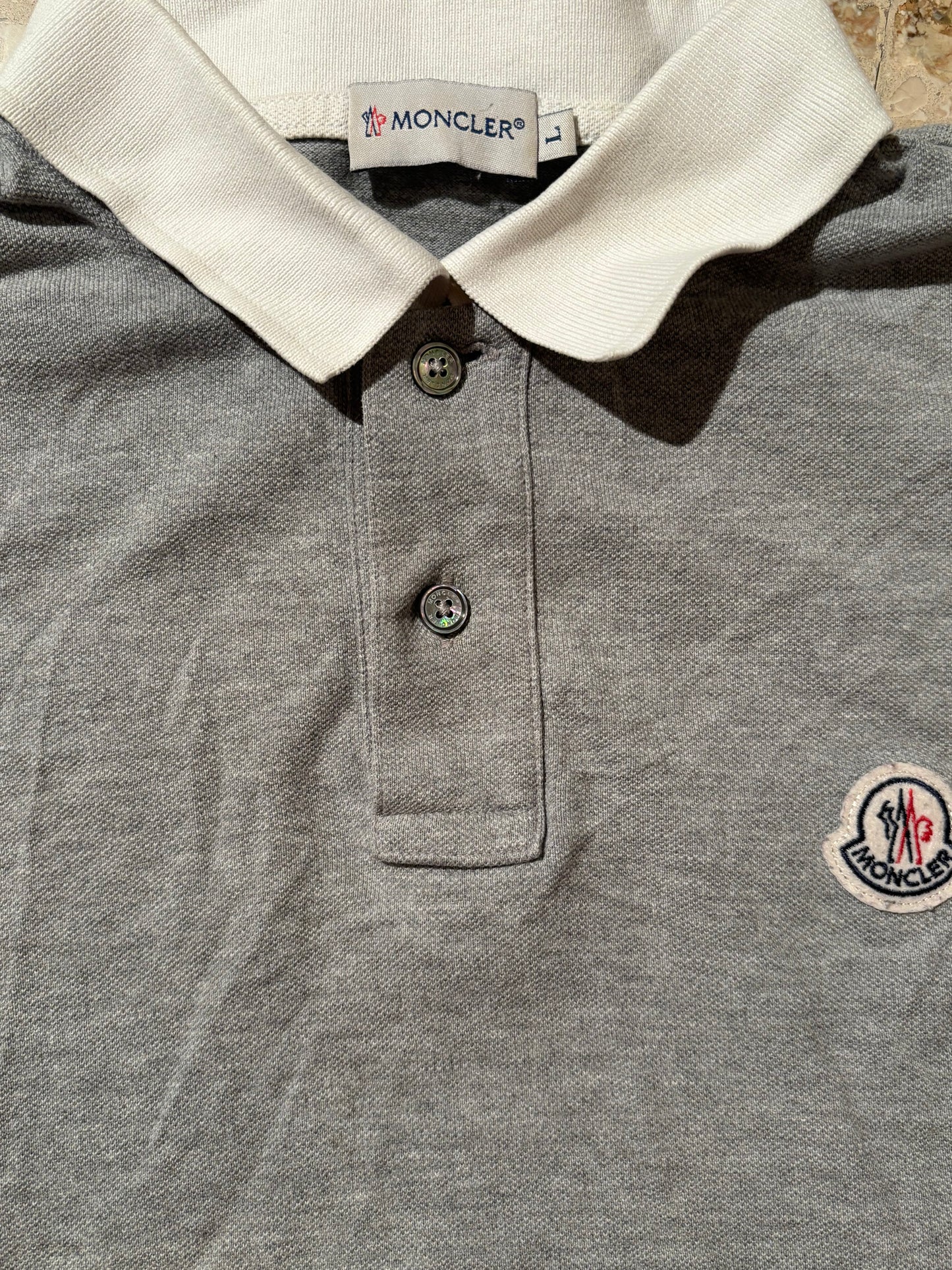 MONCLER GREY POLO SHIRT (M)