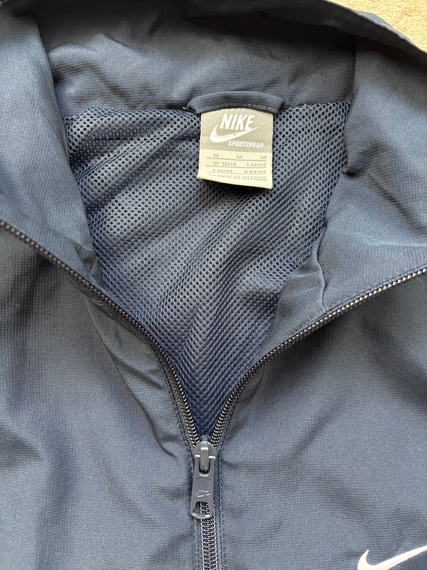 NIKE ZIP UP VEST (M)