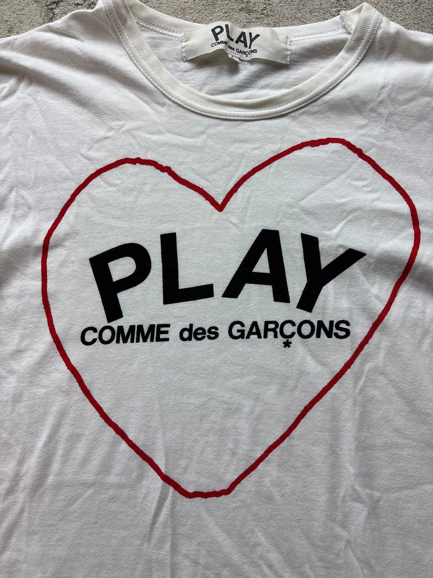 CDG PLAY WHITE T-SHIRT (M)