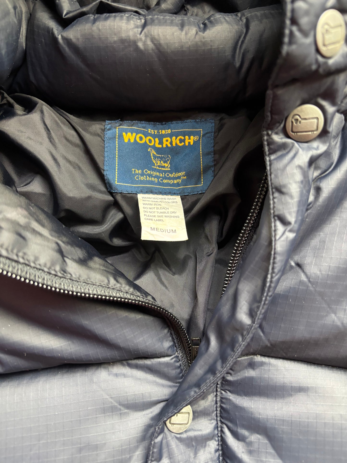 WOOLRICH PUFFER JACKET (M)