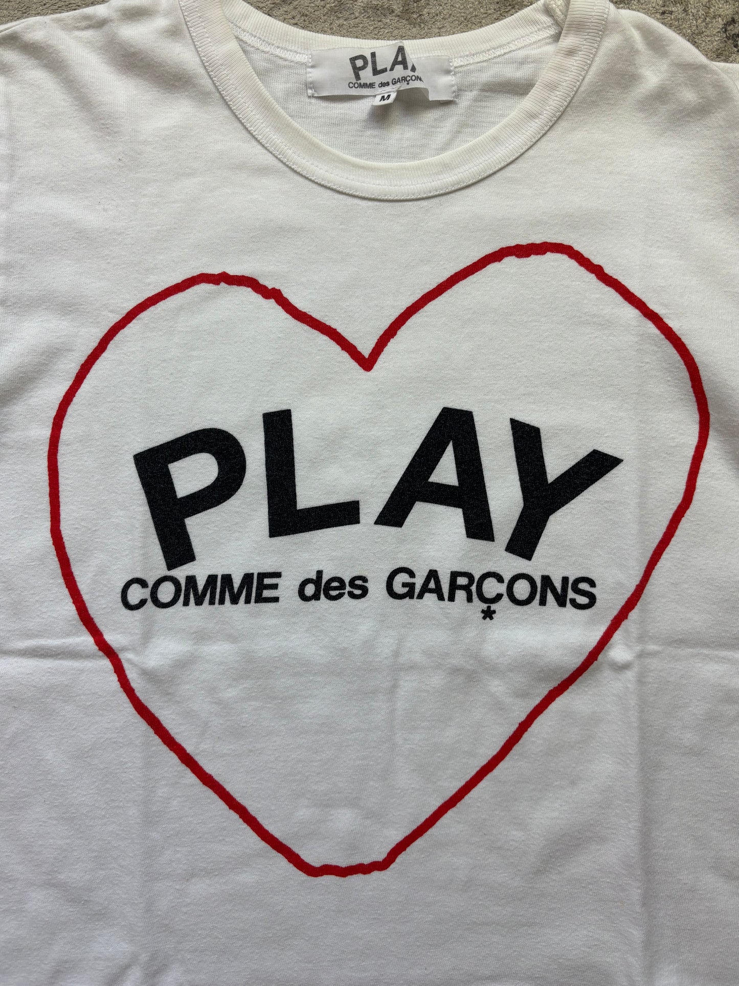 CDG PLAY WHITE T-SHIRT (S)