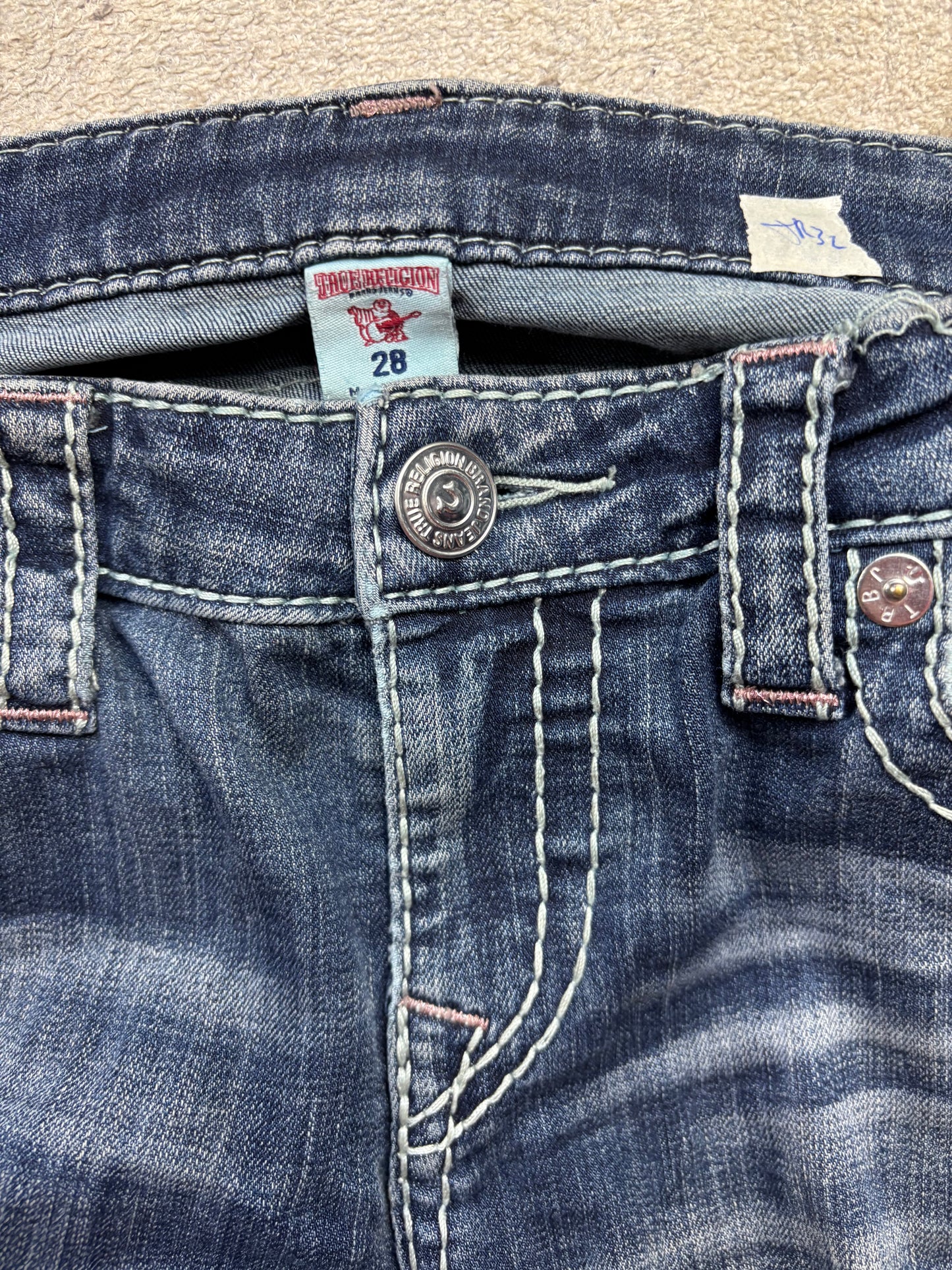 TRUE RELIGION JEANS W28 L32 #TR32