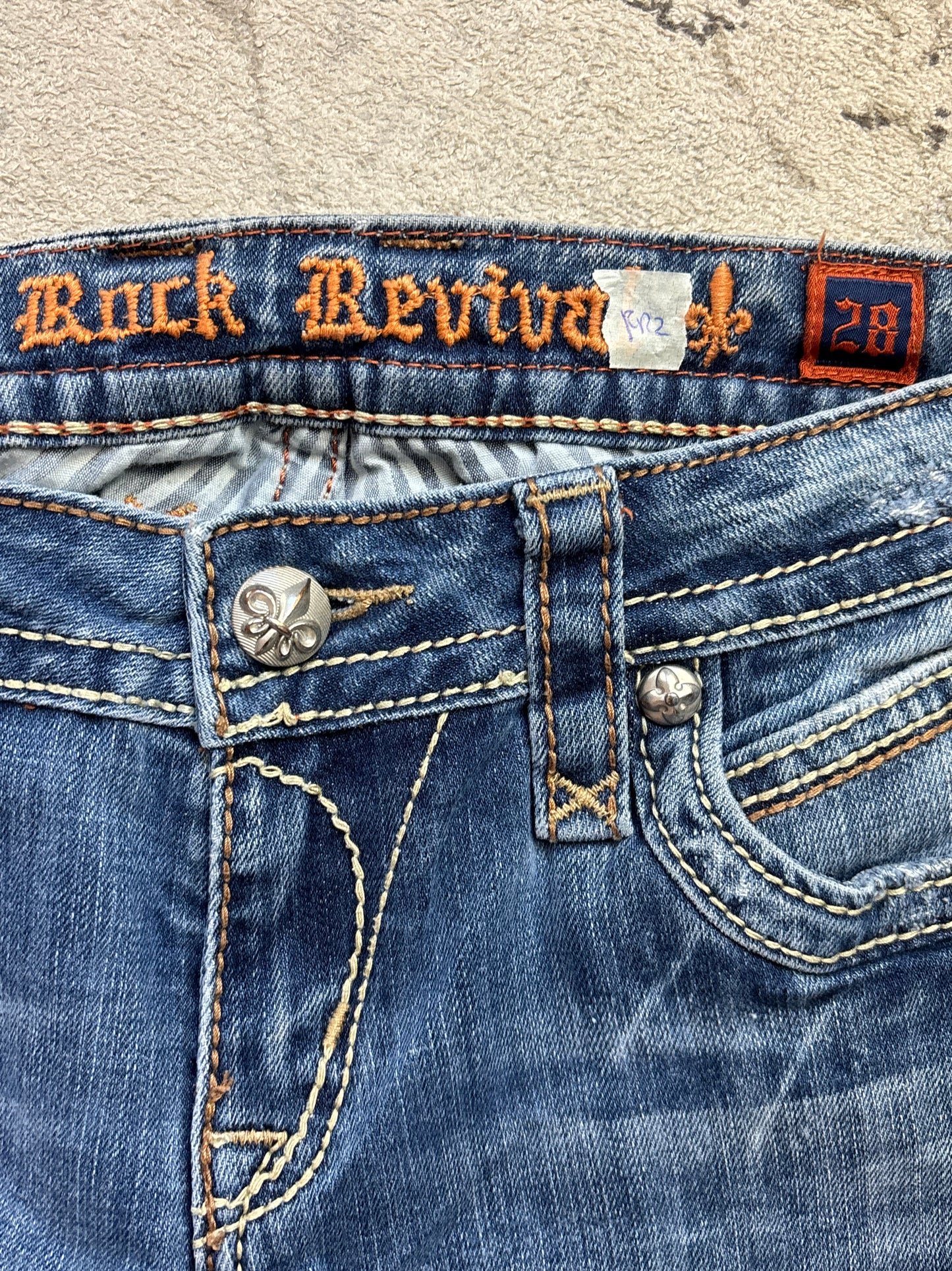 ROCK REVIVAL JEANS W28 L30 #RR2