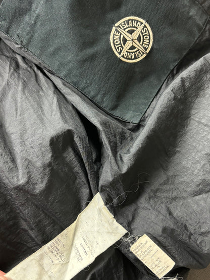 STONE ISLAND PUFFER JACKET (M)