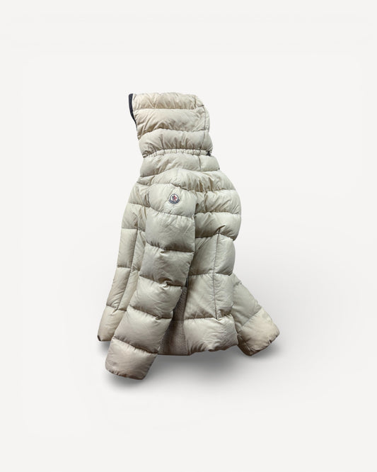 MONCLER WOMEN PUFFER JACKET (S)