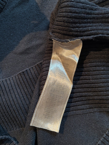 BURBERRY HALF ZIP UP KNIT (L)
