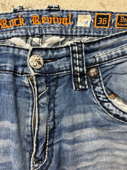 ROCK REVIVAL JEANS W36 L32 #RR52