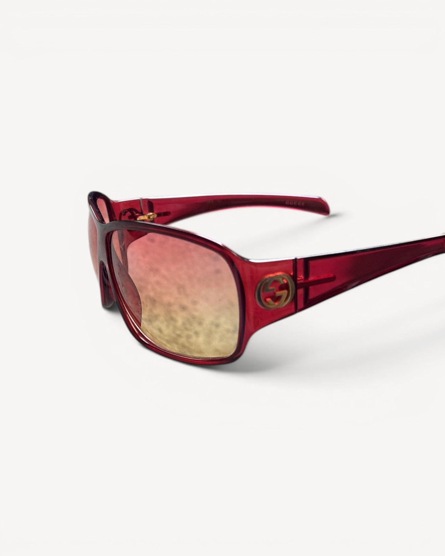 GUCCI RED SUNGLASSES
