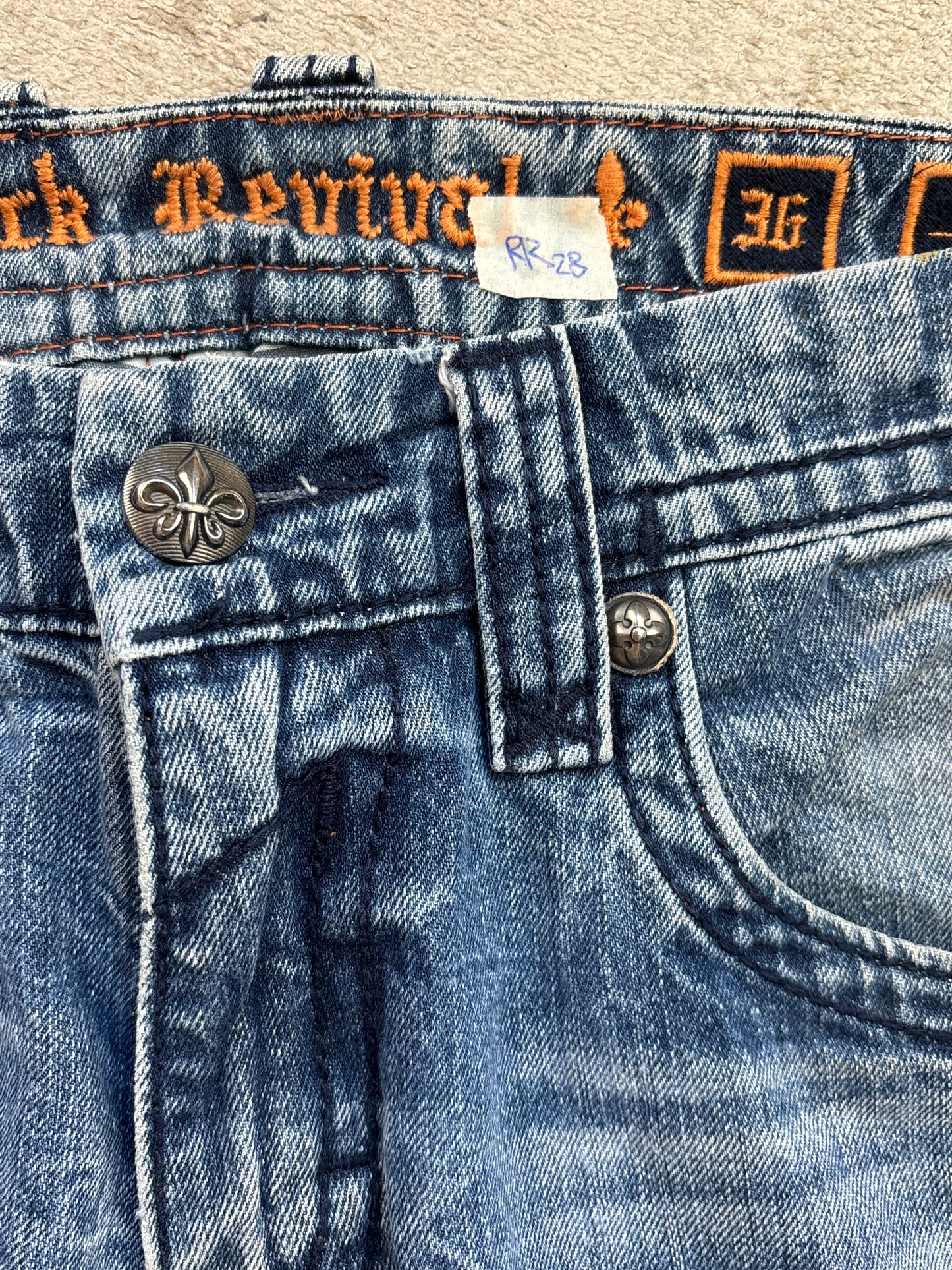 ROCK REVIVAL JEANS W36 L32 #RR28