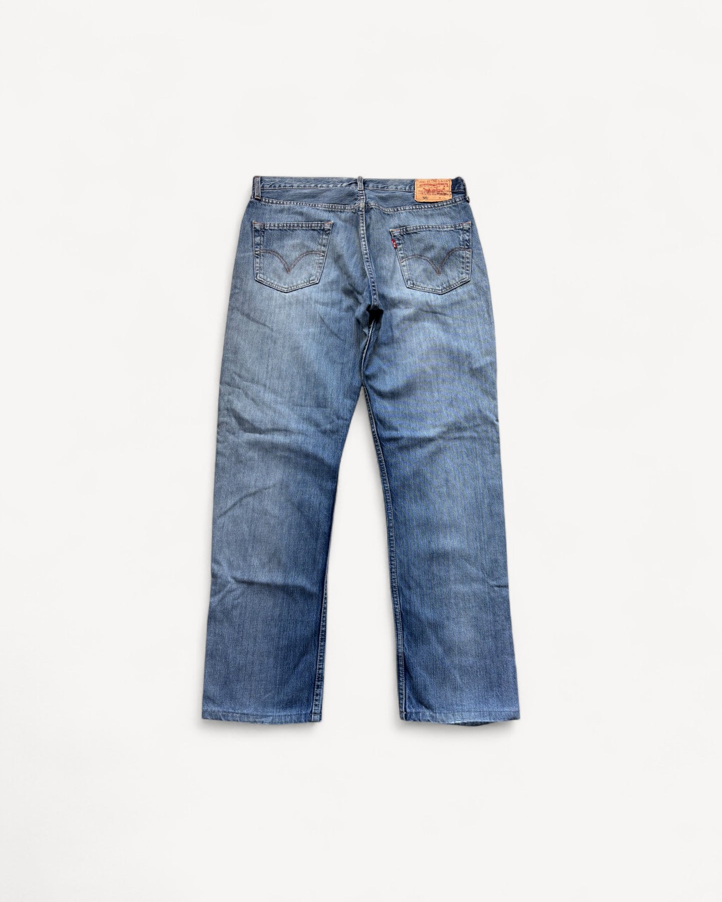 LEVI’S BAGGY JEANS W34 L32