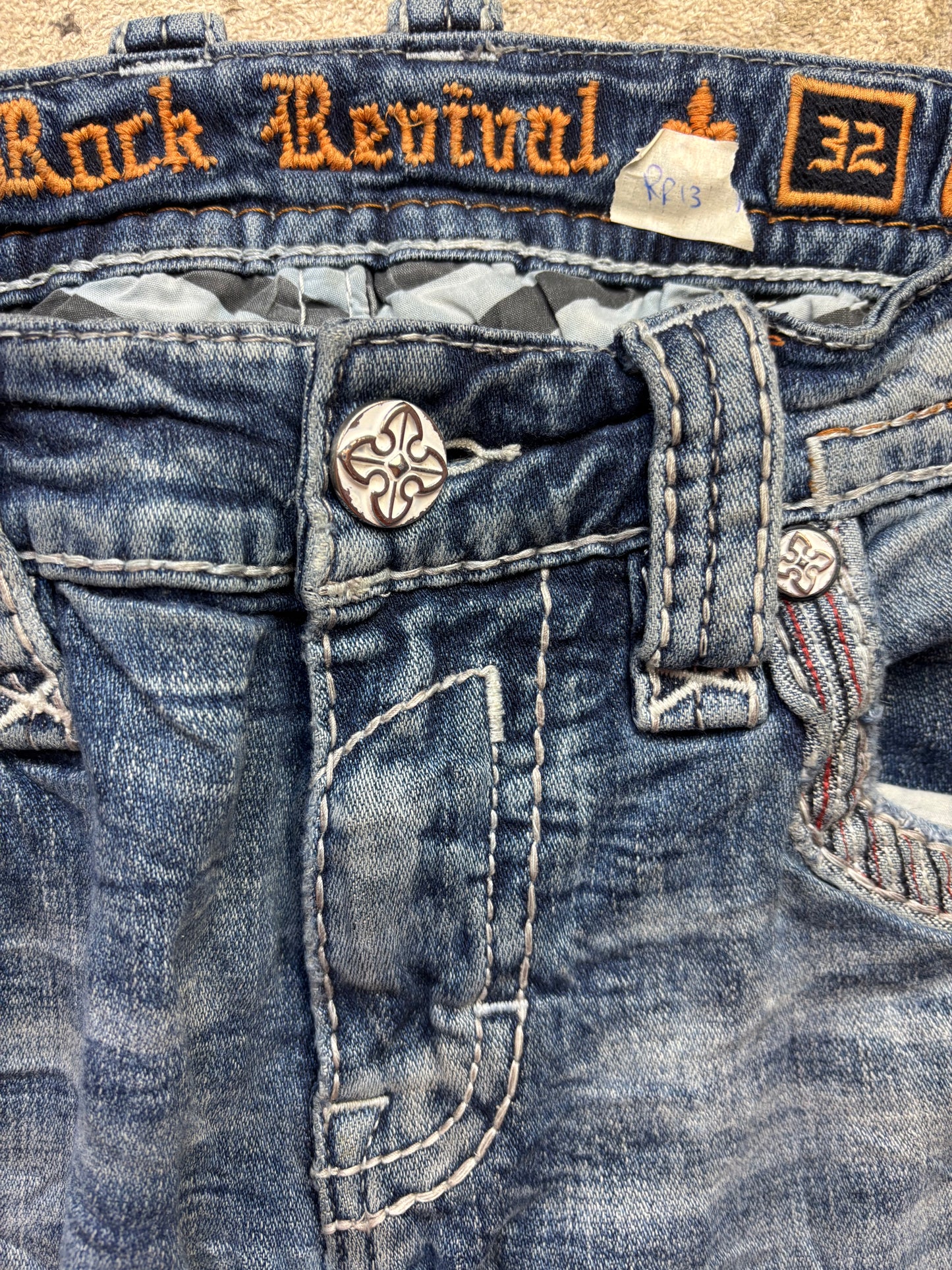 ROCK REVIVAL JEANS W32 L32 #RR13