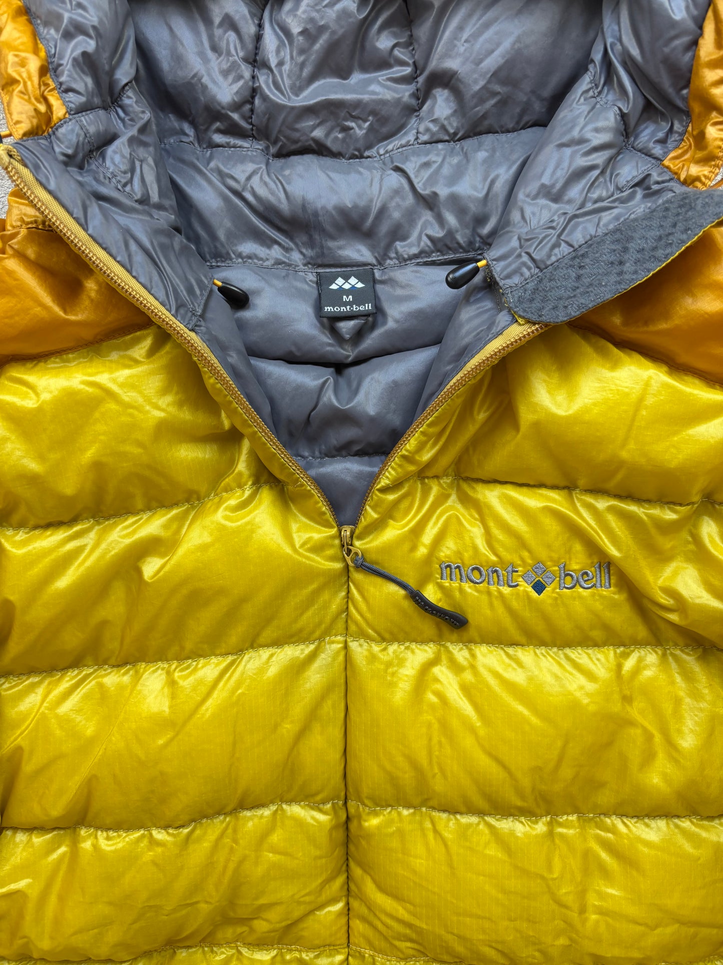 MONTBELL YELLOW PUFFER JACKET (M)