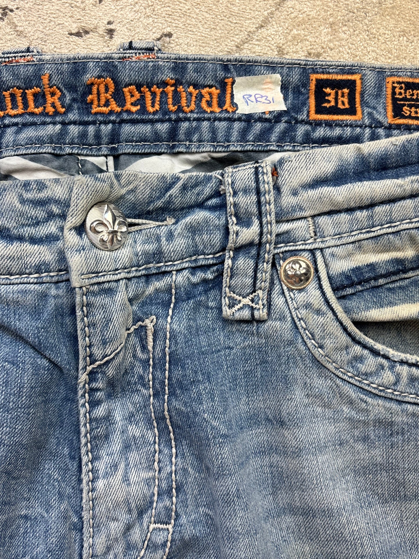 ROCK REVIVAL JEANS W38 L32 #RR31