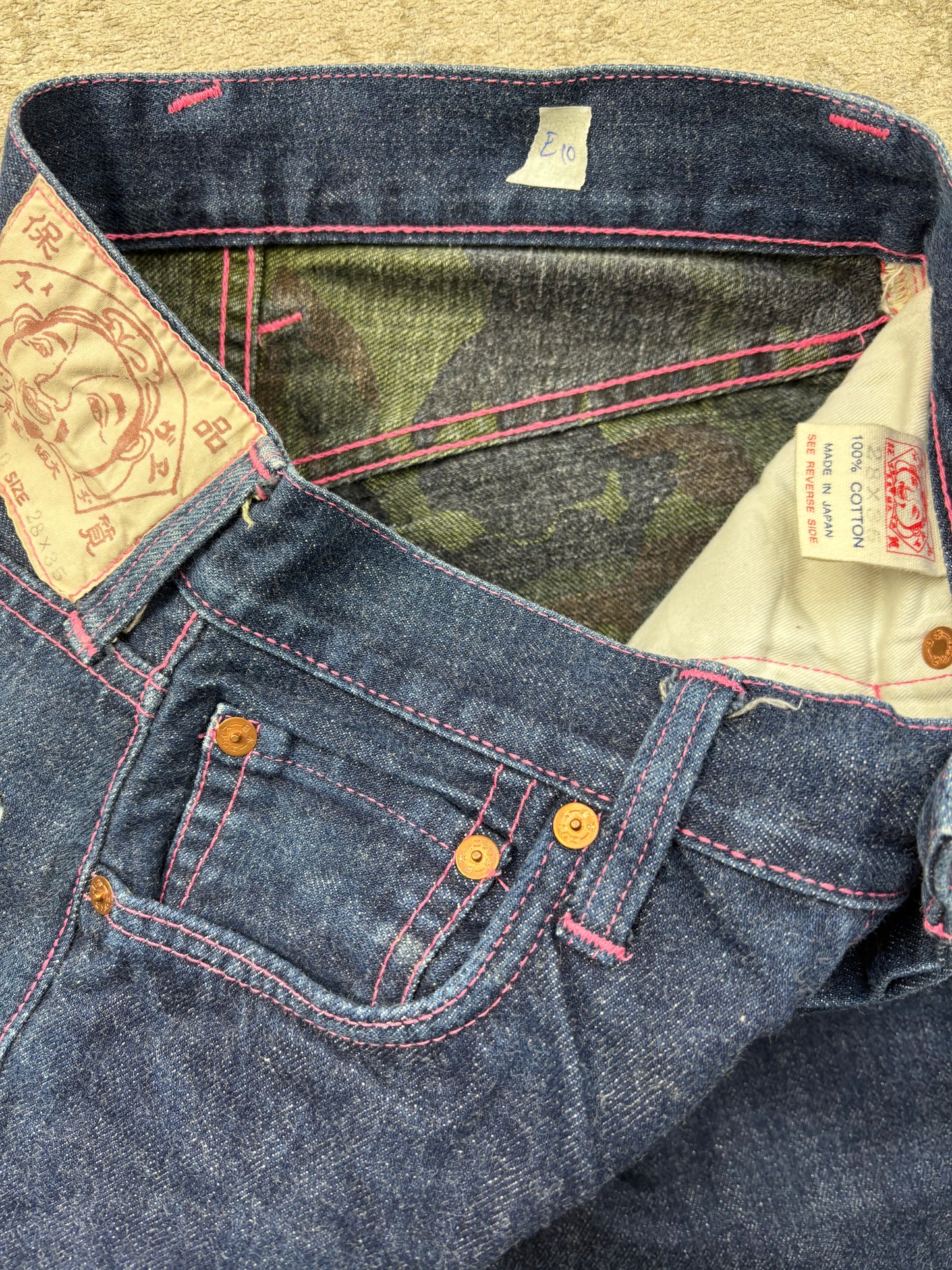 EVISU JEANS W28 L30 #E10