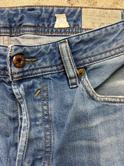 DIESEL JEANS W32 L30 #D5