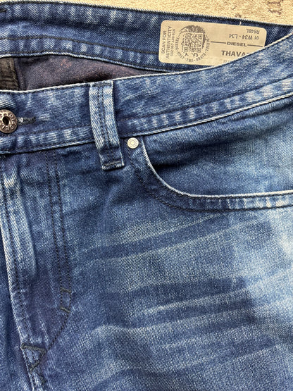 DIESEL JEANS W34 L32