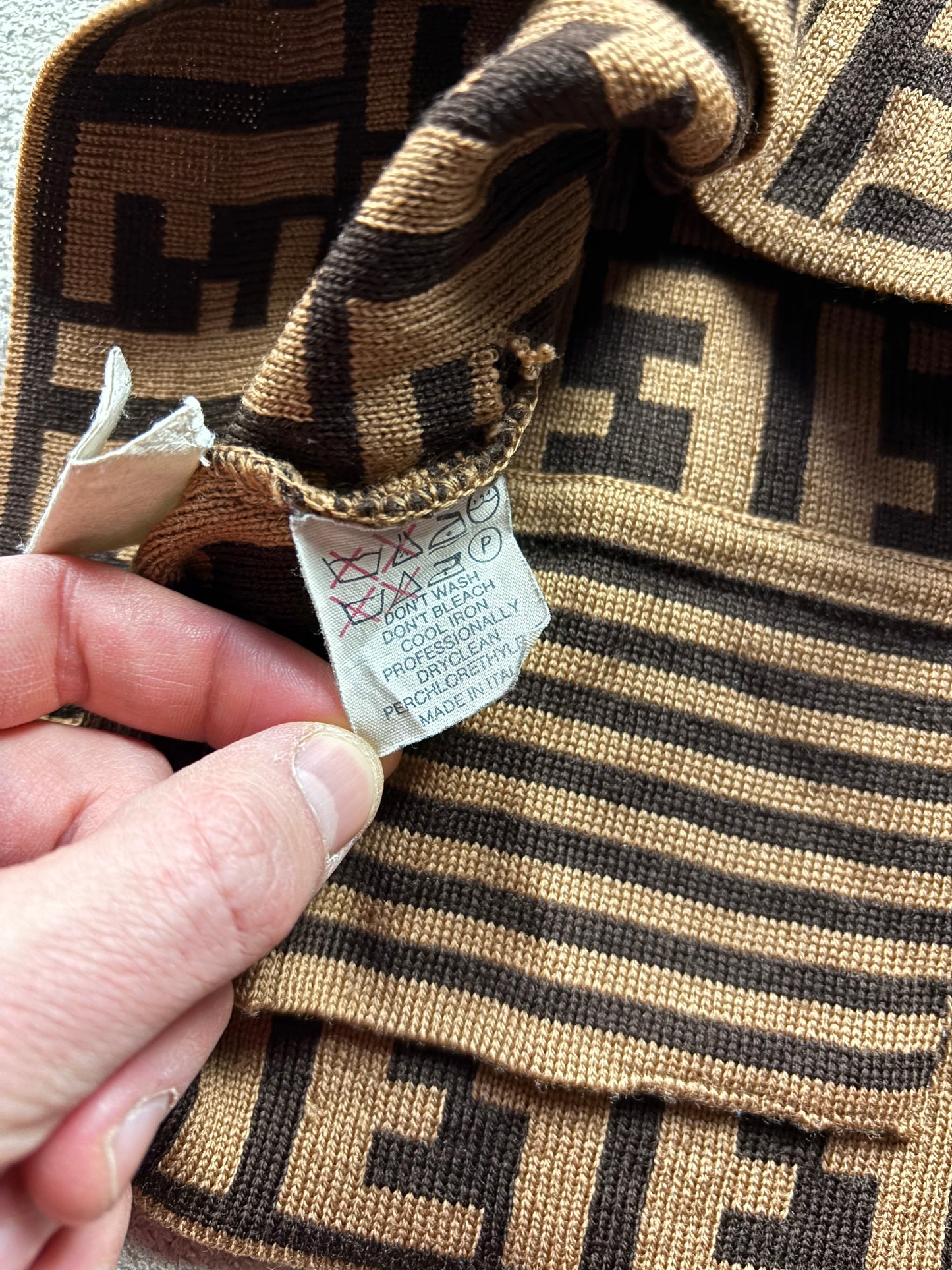 FENDI WOMEN CARDIGAN (L)