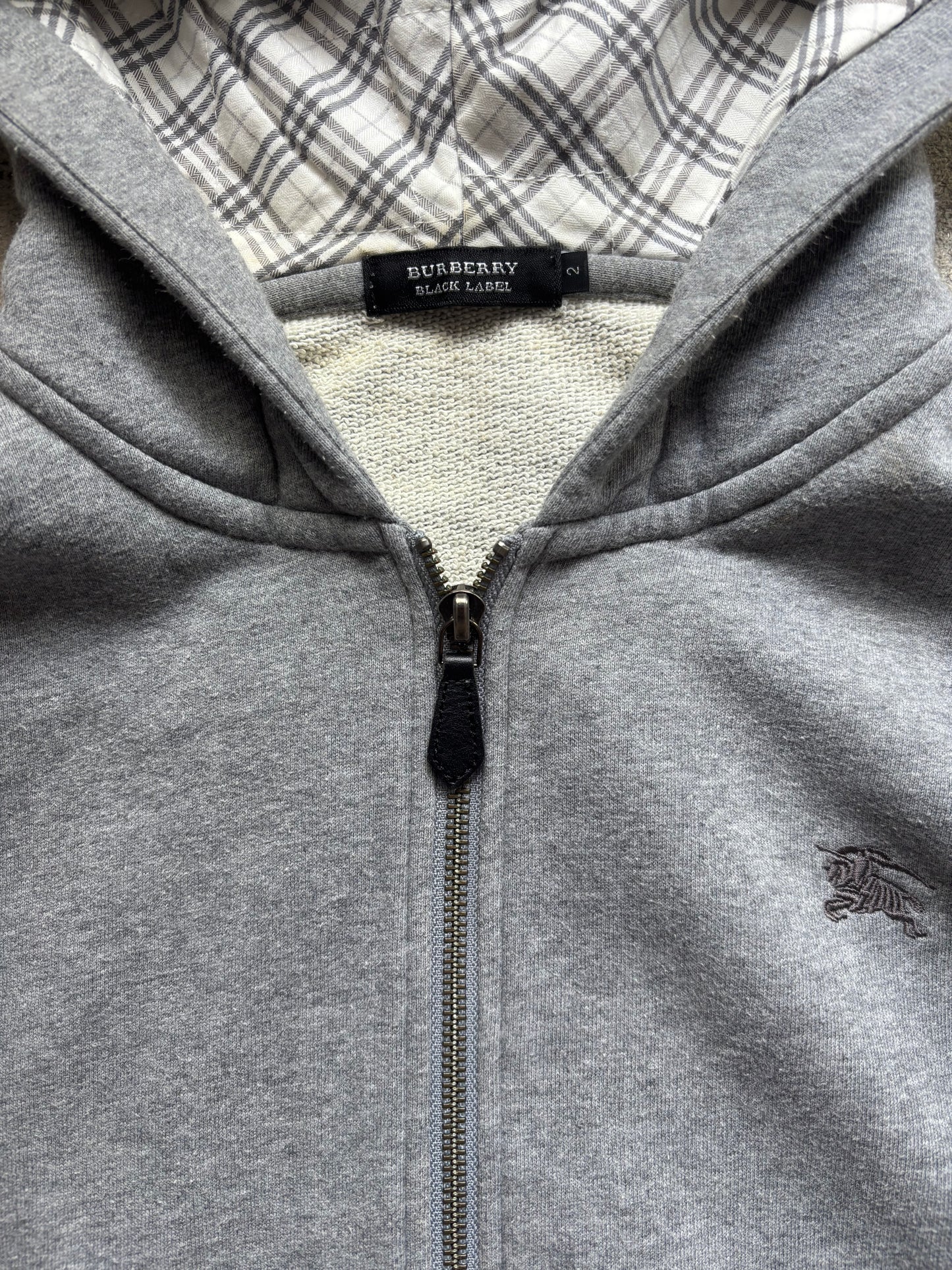 BURBERRY GREY ZIP UP HOODIE (S)