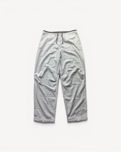 NIKE TRACKPANT (L)