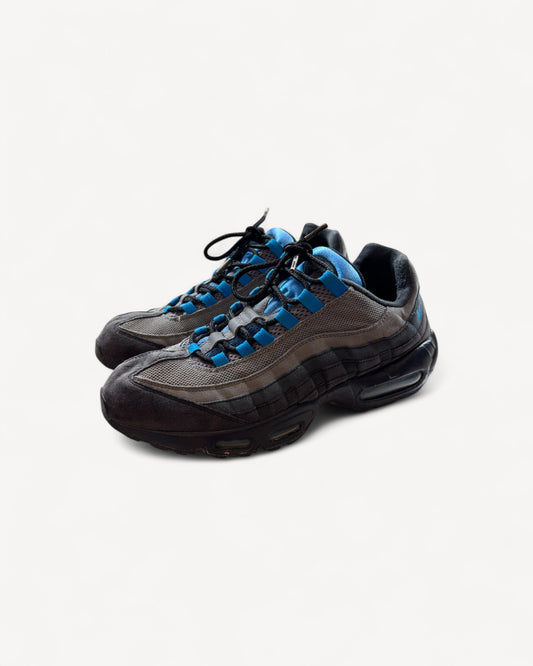 NIKE AIR MAX 95s ANTHRACITE (42.5)