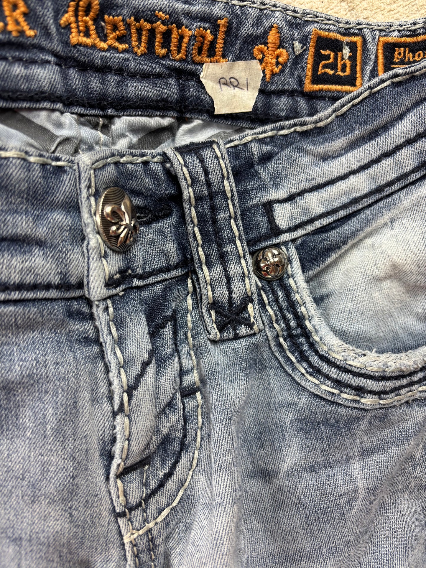 ROCK REVIVAL JEANS W26 L30 #RR1