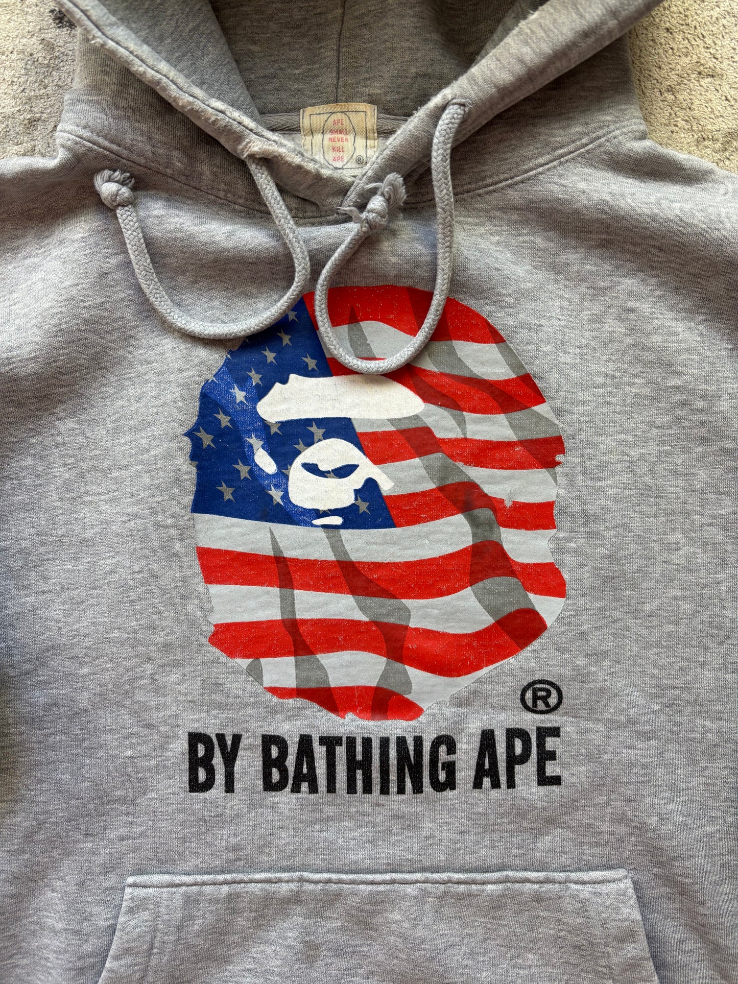 BAPE GREY USA HOODIE (M)