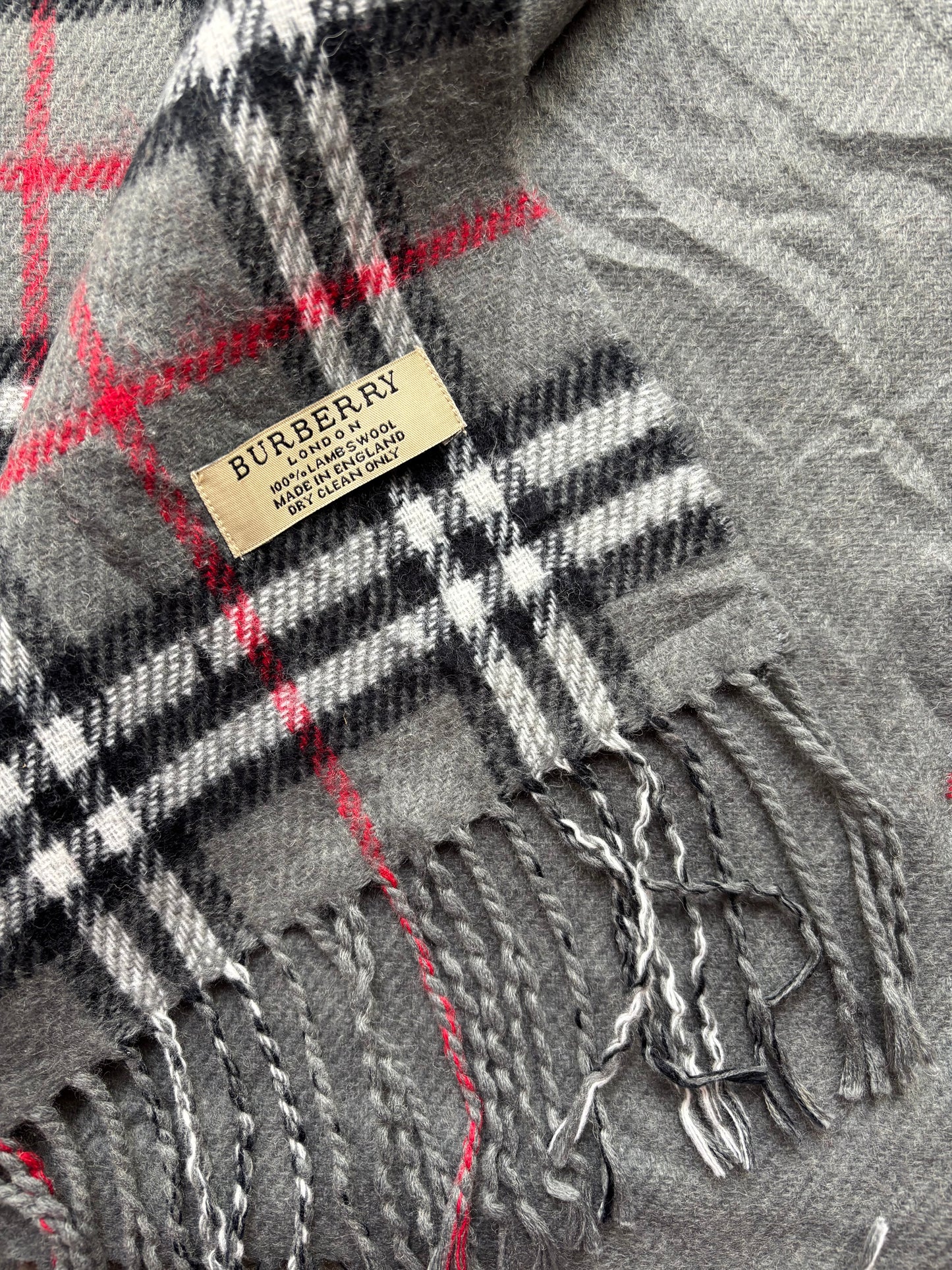 BURBERRY NOVACHECK SCARF GREY