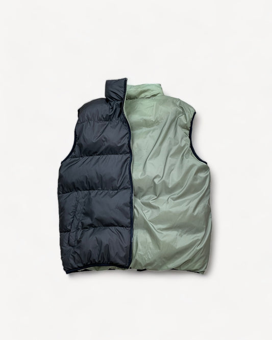 BASIC REVERSIBLE PUFFER VEST (M-L)