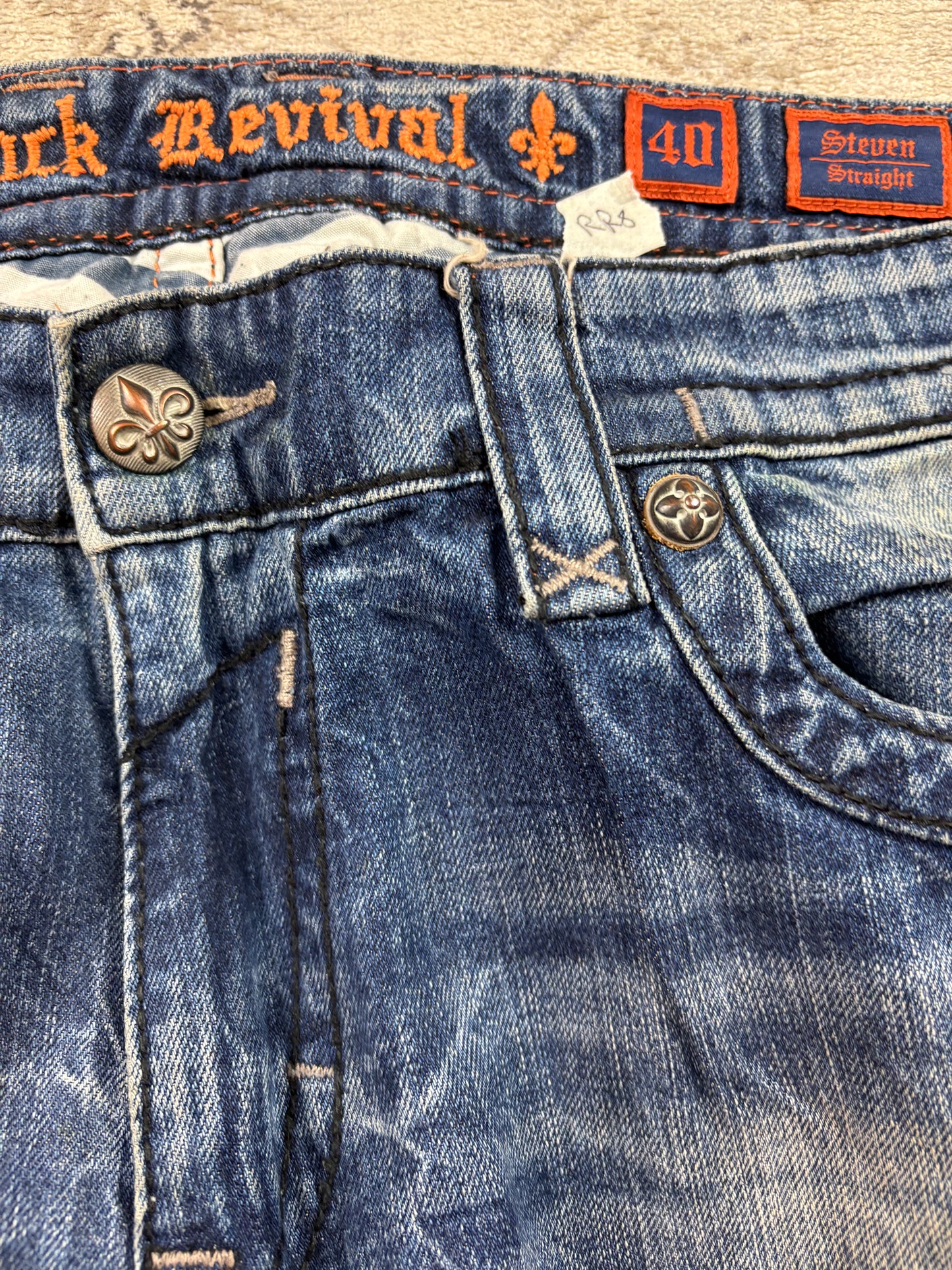 ROCK REVIVAL JEANS W40 L34 #RR8