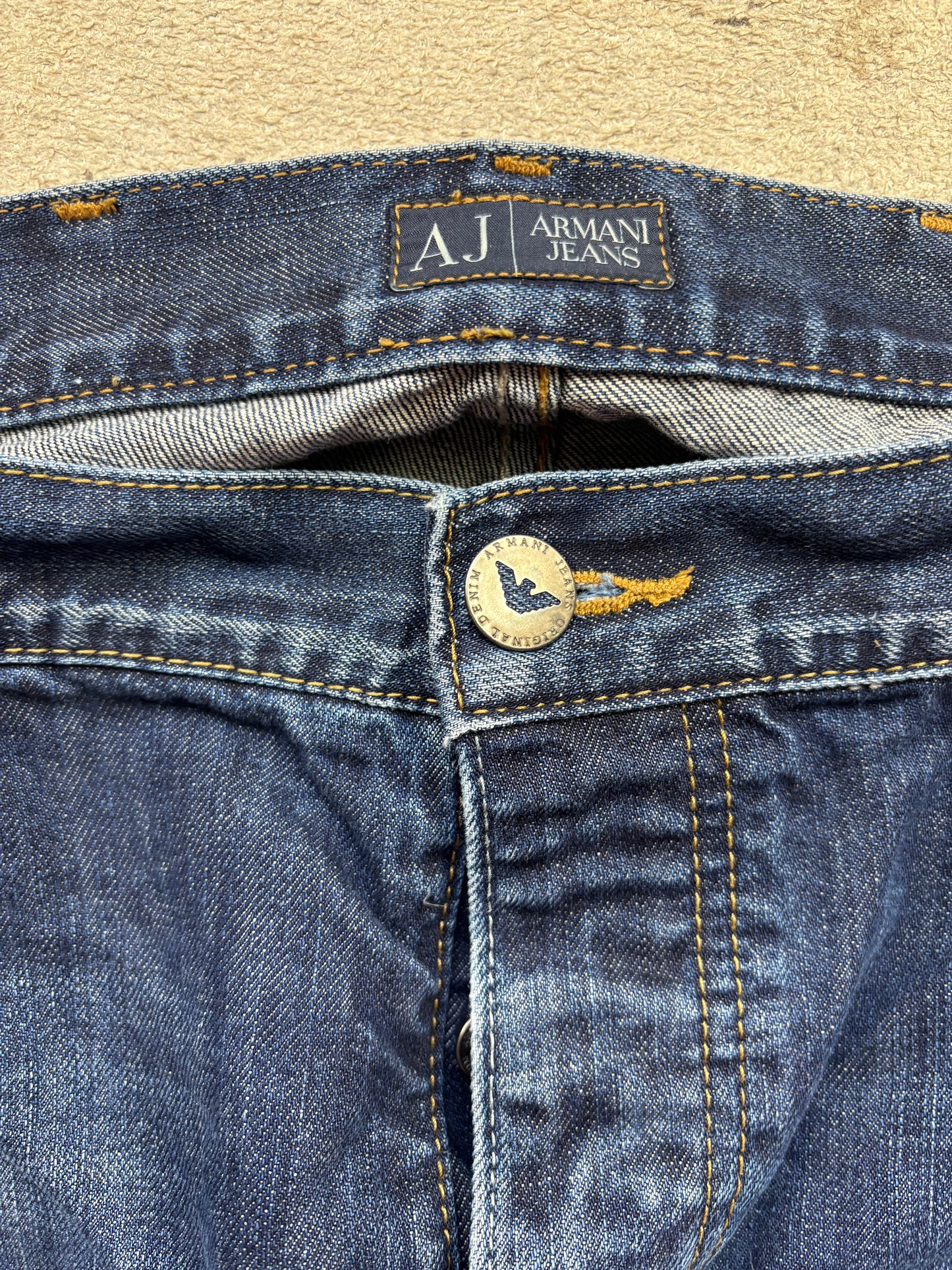 ARMANI JEANS W38 L32