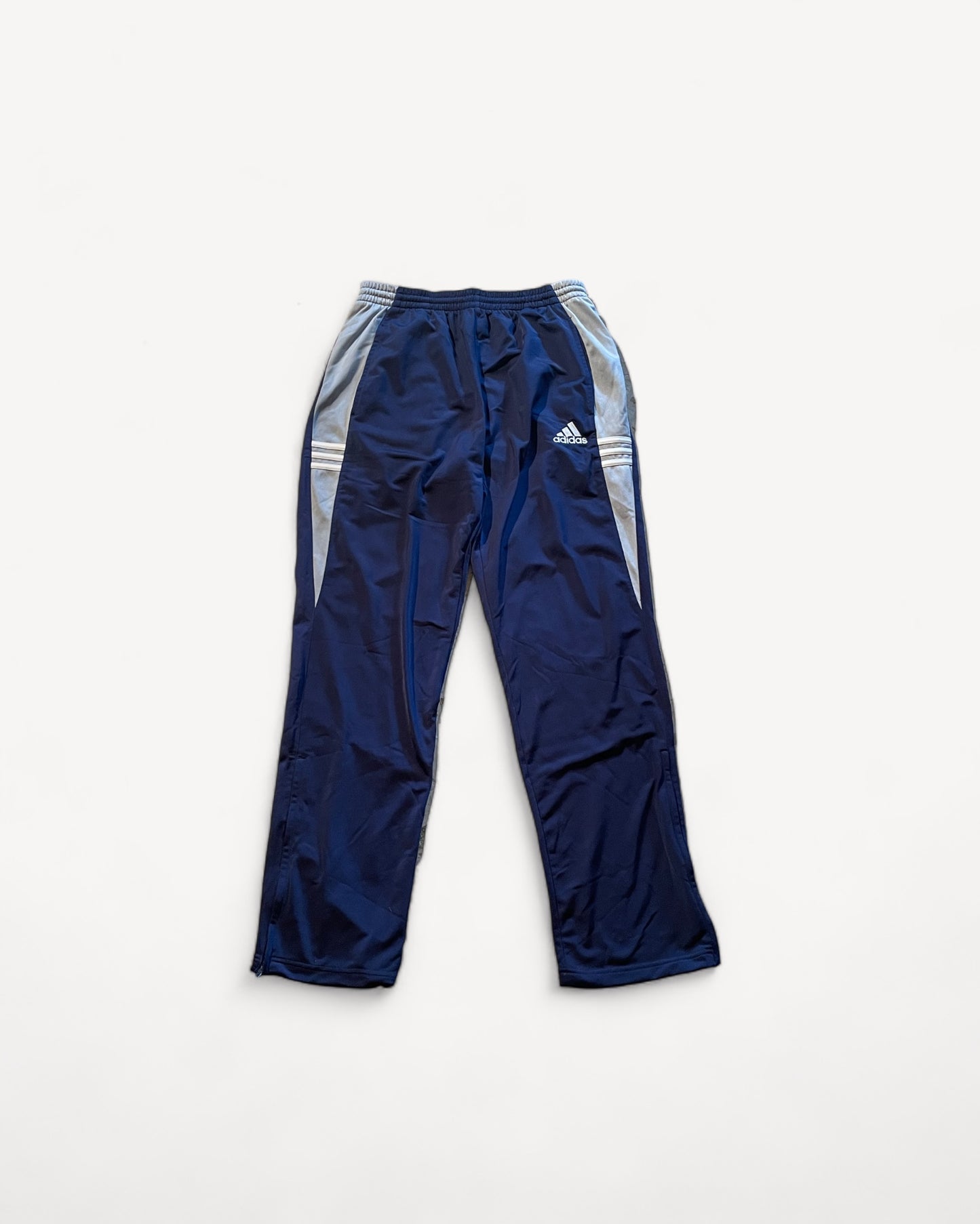 ADIDAS TRACKPANT (L)