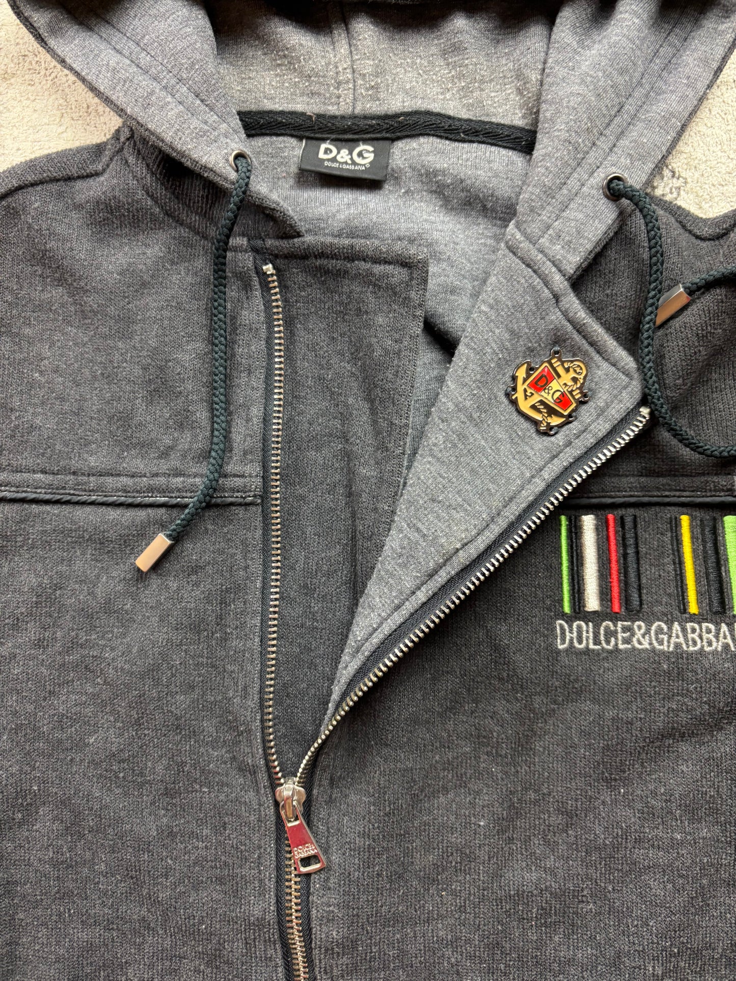 DOLCE & GABBANA ZIP UP HOODIE (M)