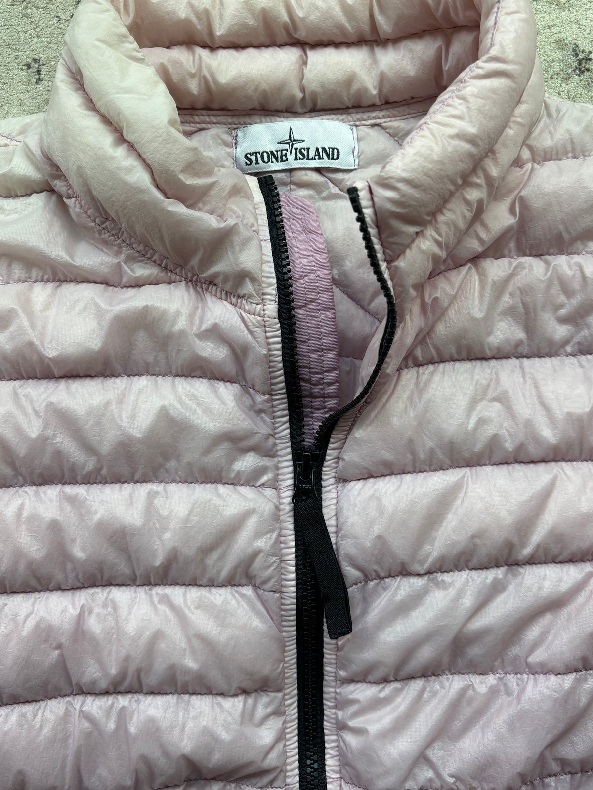 STONE ISLAND PUFFER JACKET (L)