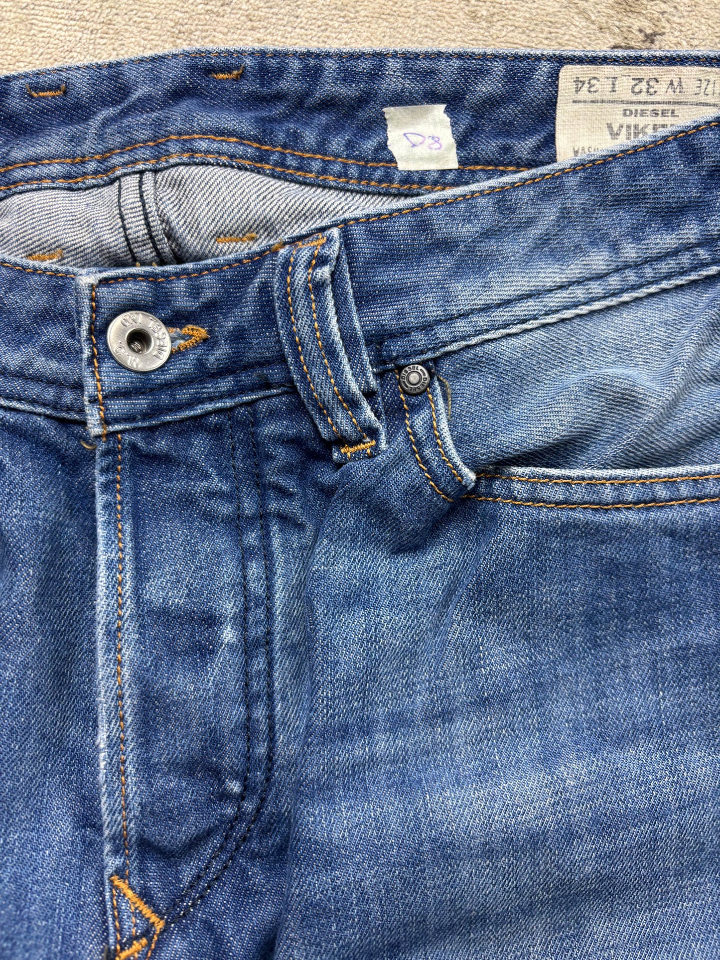 DIESEL JEANS W32 L32 #D8