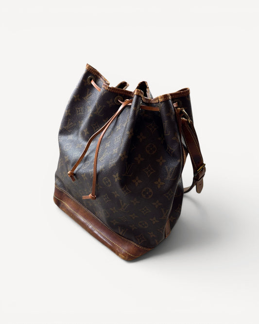 LOUIS VUITTON SAC NOE BAG