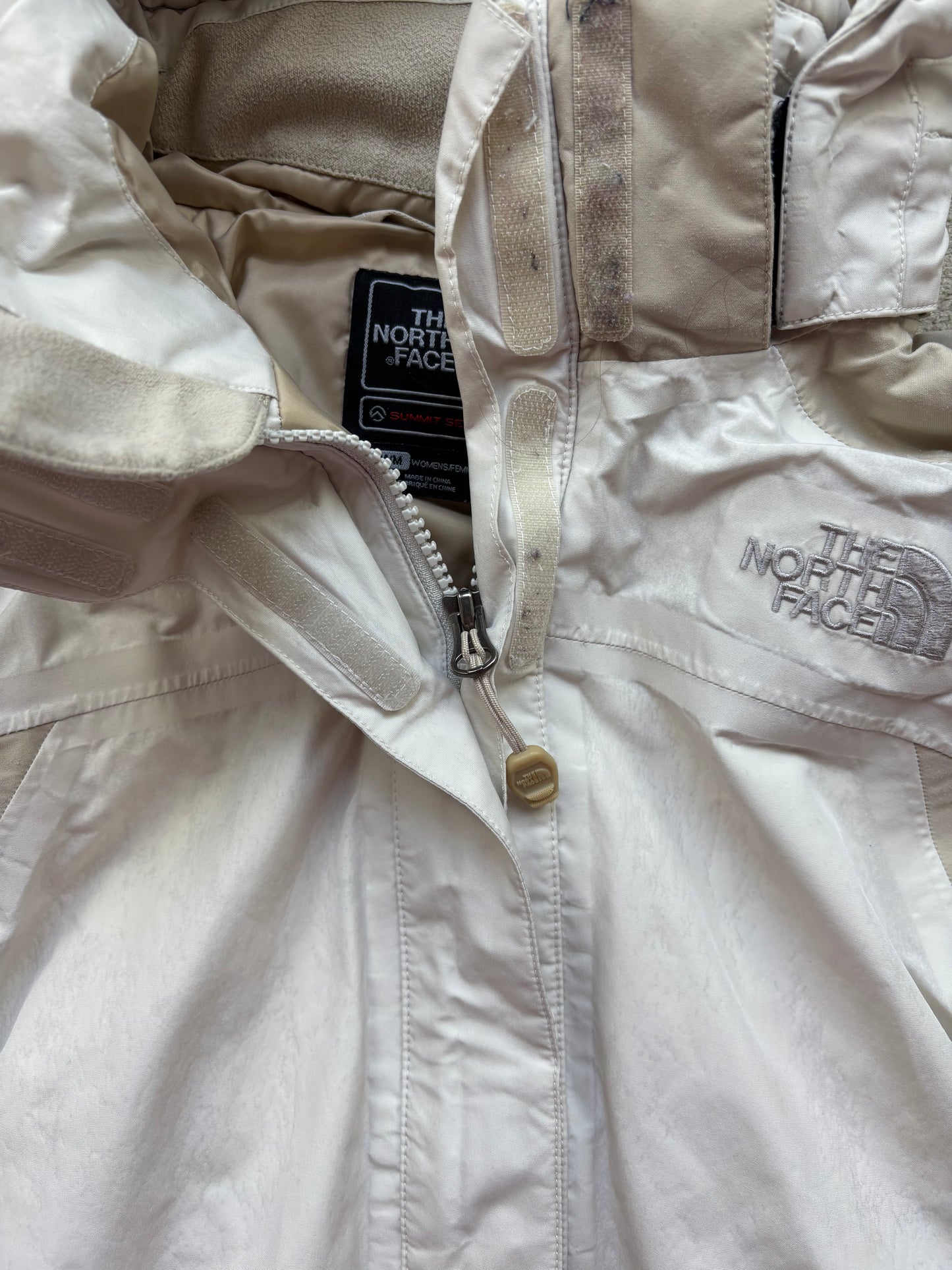 TNF WINDBREAKER JACKET (S)