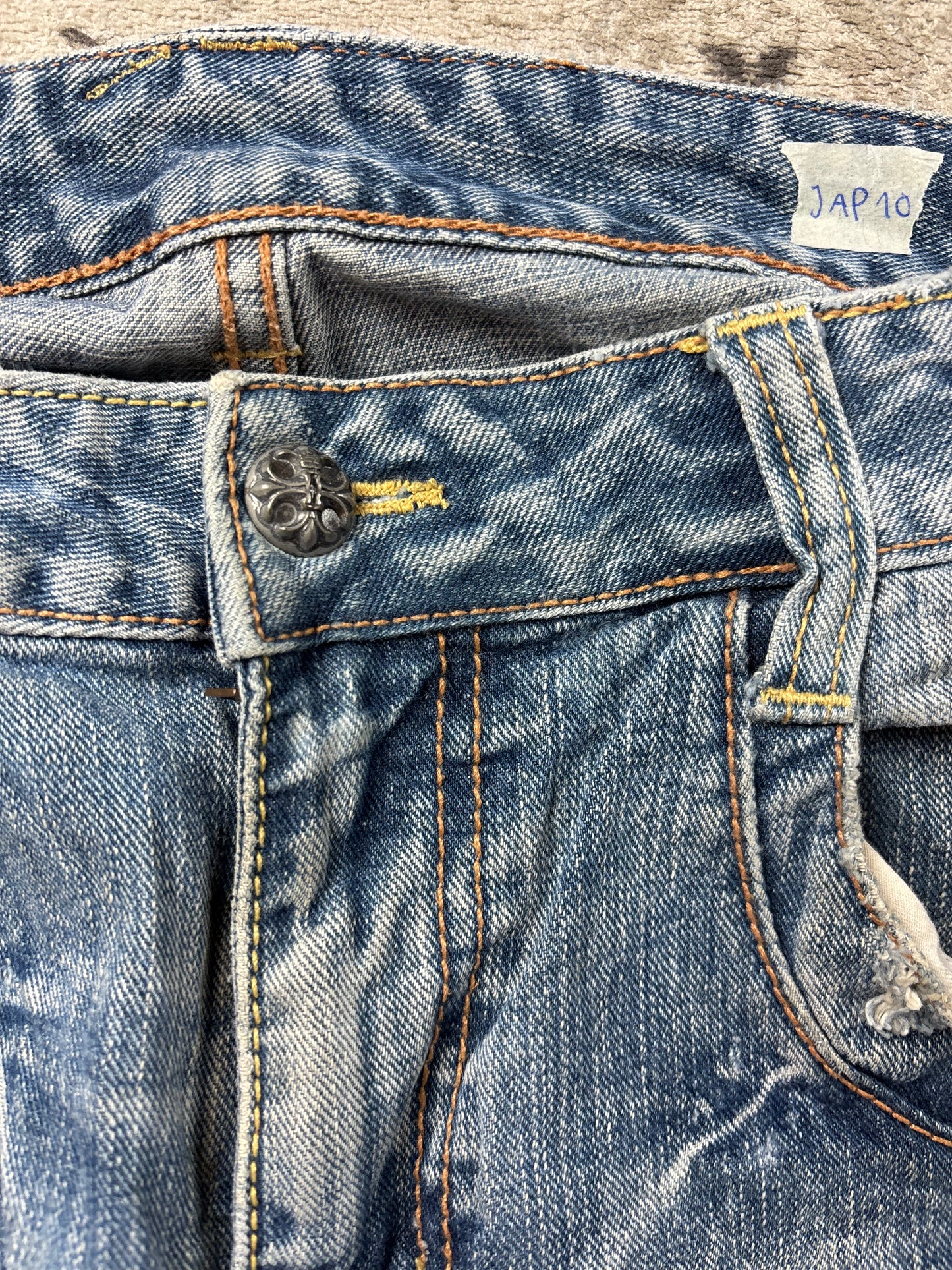 JAPANESE EMBROIDERED DENIM W33 L32 #JAP10