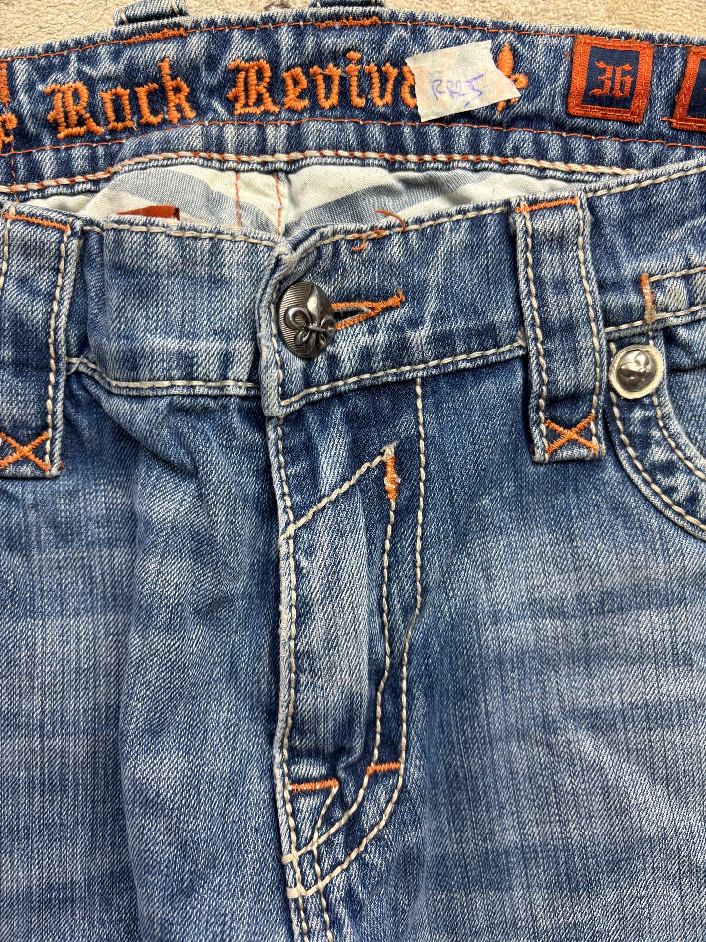 ROCK REVIVAL JEANS W36 L32 #RR25