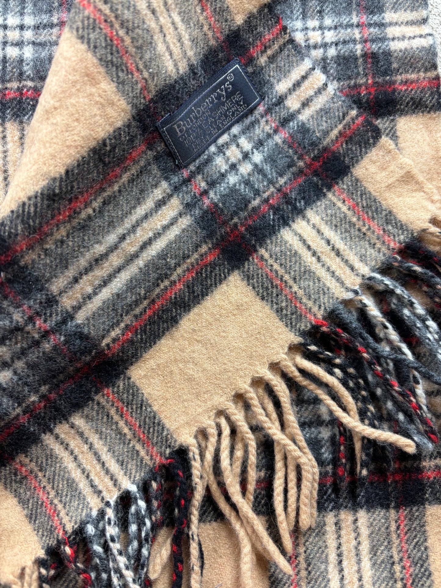 BURBERRY NOVACHECK CASHMERE SCARF BEIGE