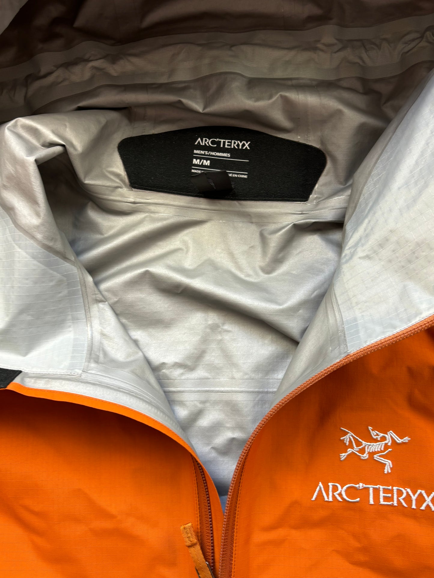 ARC’TERYX ZETA LT JACKET (M)